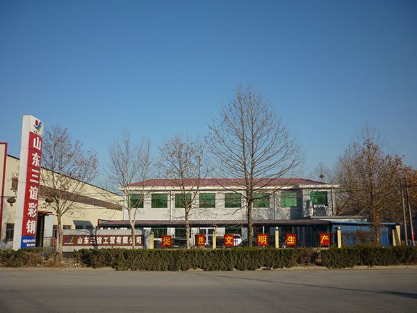 山東三誼彩涂板制作工藝解析:以創(chuàng)新清洗技術(shù)為核心的全流程優(yōu)化 山東三誼彩涂板制作工藝解析:以創(chuàng)新清洗技術(shù)為核心的全流程優(yōu)化